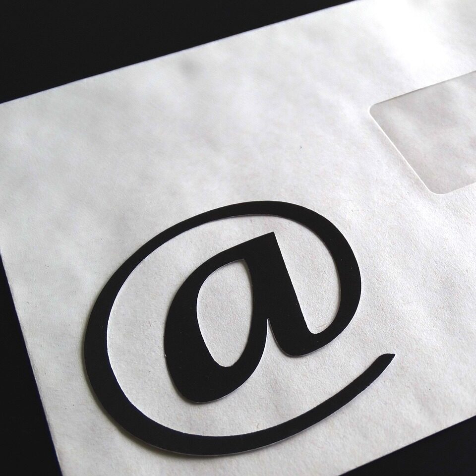 versicherung per e-mail kündigen möglich?