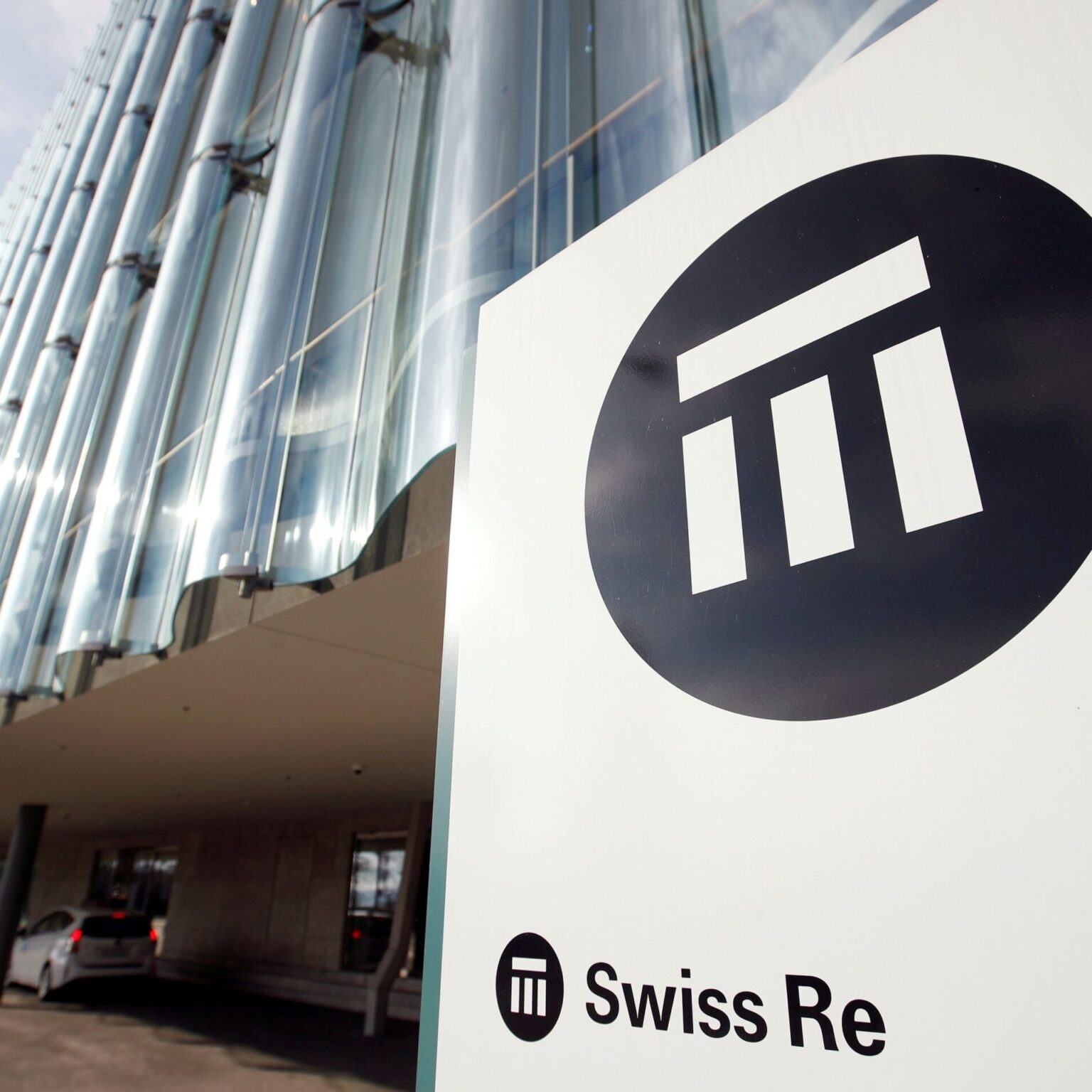 die swiss re die ist wohl die bekannteste rückversicherung der schweiz